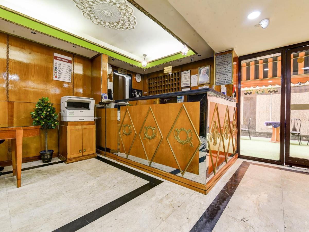 Oyo 270 Dream Land Hotel Дубай Екстериор снимка